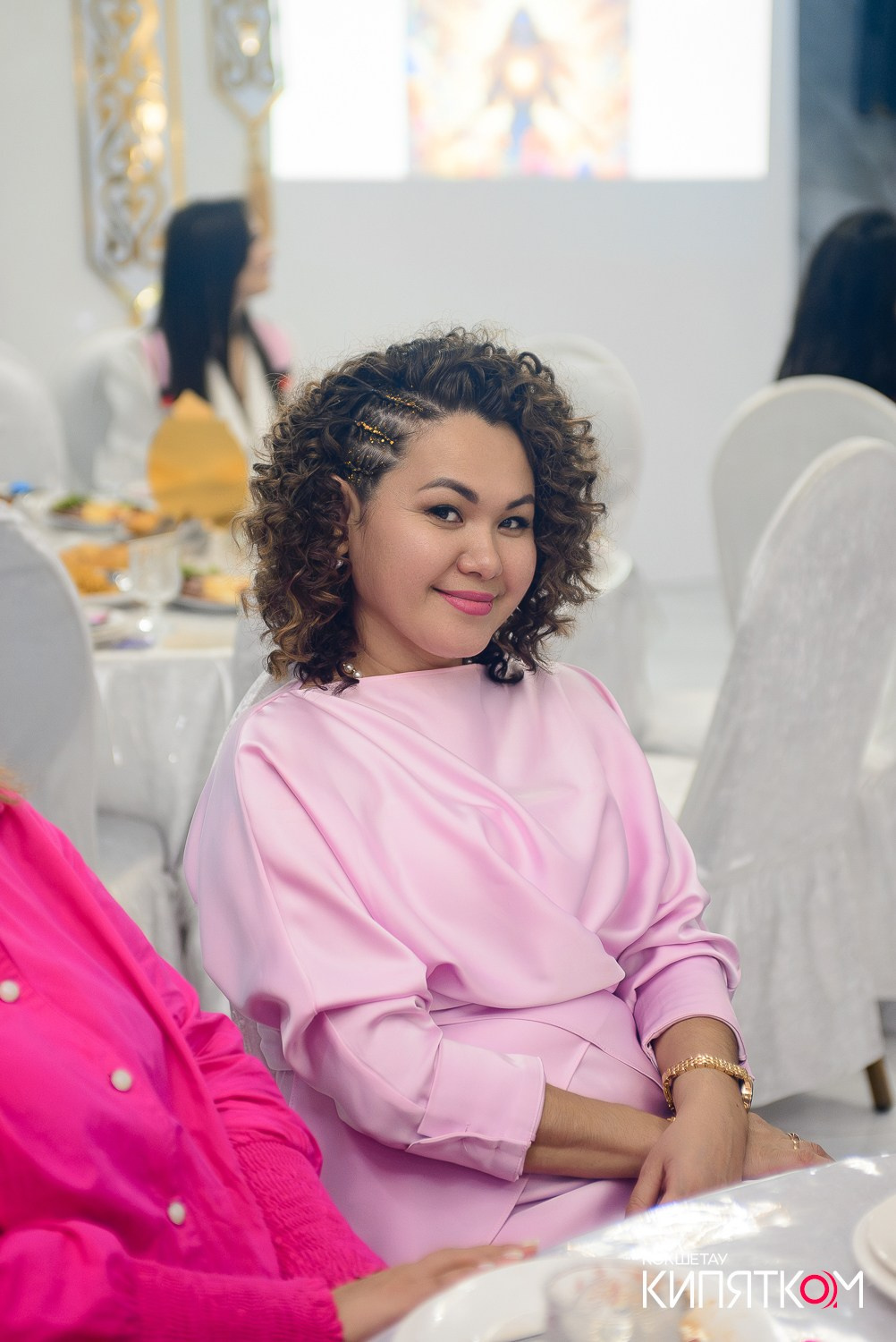 БОЛЬШОЙ ДЕВИЧНИК 5. КИПЯТКОМ КОКШЕТАУ