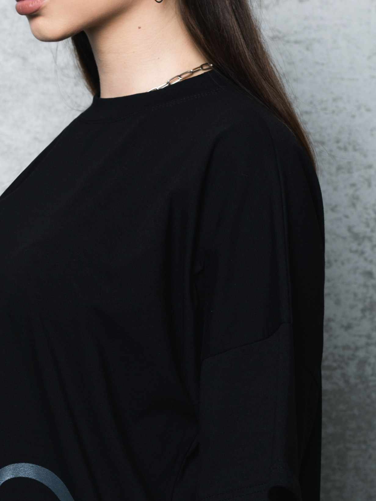 КАТАЛОГ | серый фон. RUNA production — стильные съемки для брендов