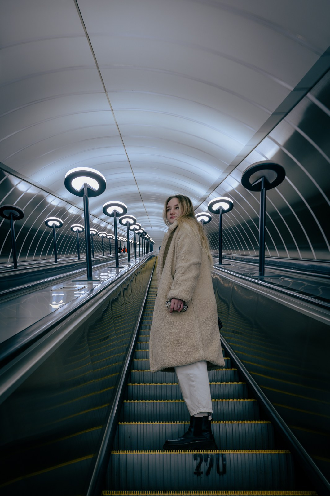 Анастасия метро Москва. Семейный фотограф Чеплянская Альмира в г. Братск