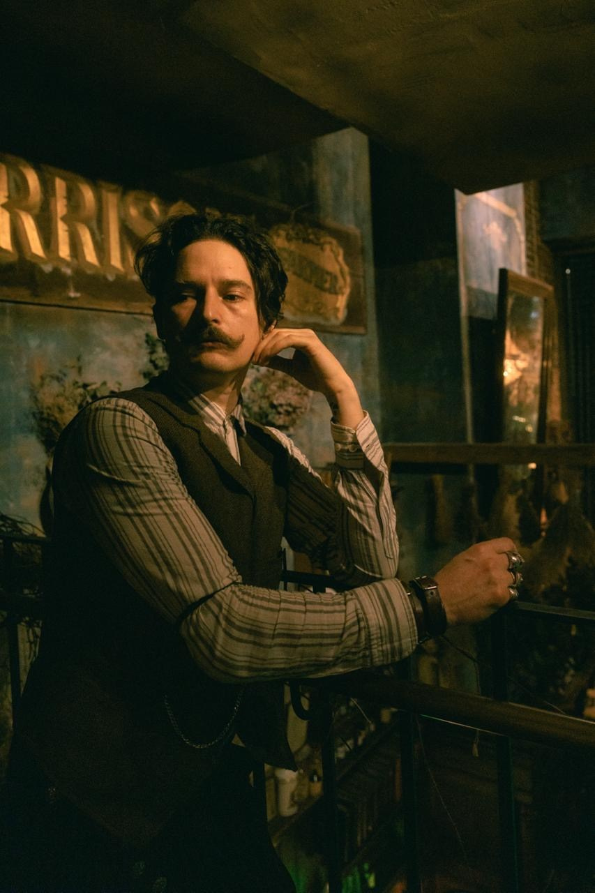 Кинокадры переносящие в атмосферу 19 века