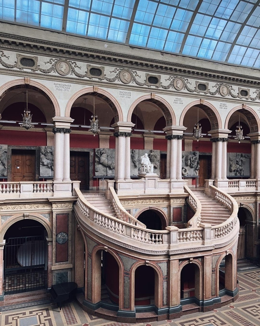 Дворцы Санкт-Петербурга доступные для свадебных фотосессий. Свадебный фотограф в Спб Сергей Баланян