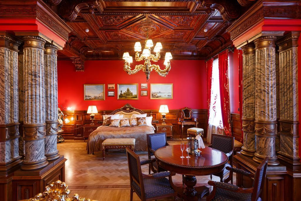 Дворцы Санкт-Петербурга доступные для свадебных фотосессий. Свадебный фотограф в Спб Сергей Баланян