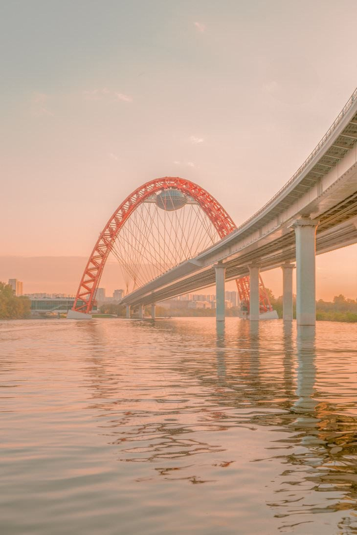 City Dreaming — personal project of photographer Vadim Sherbakov. Vadim Sherbakov Portfolio