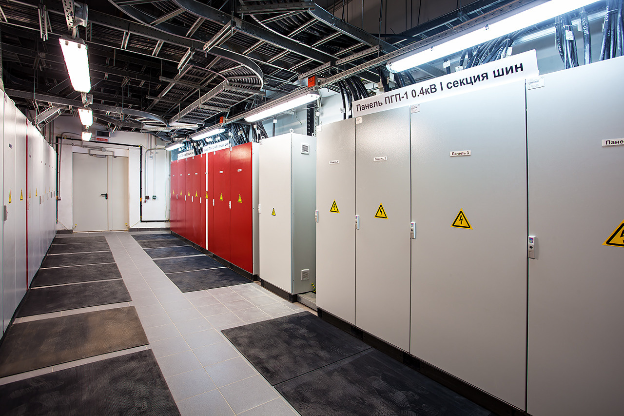 Международный аэропорт Симферополь. Профессиональный Фотограф в Москве Андрей Славнов