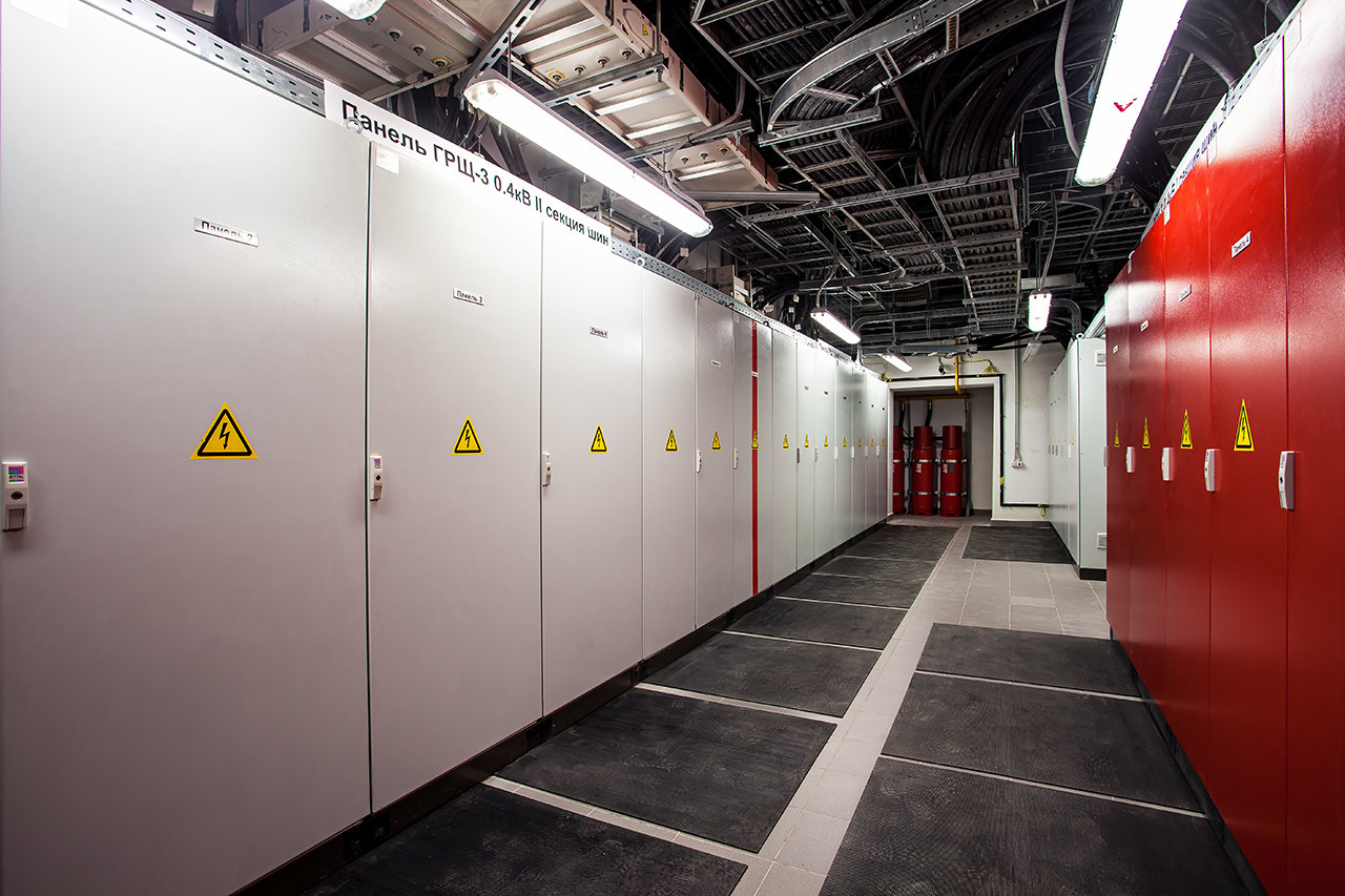 Международный аэропорт Симферополь. Профессиональный Фотограф в Москве Андрей Славнов