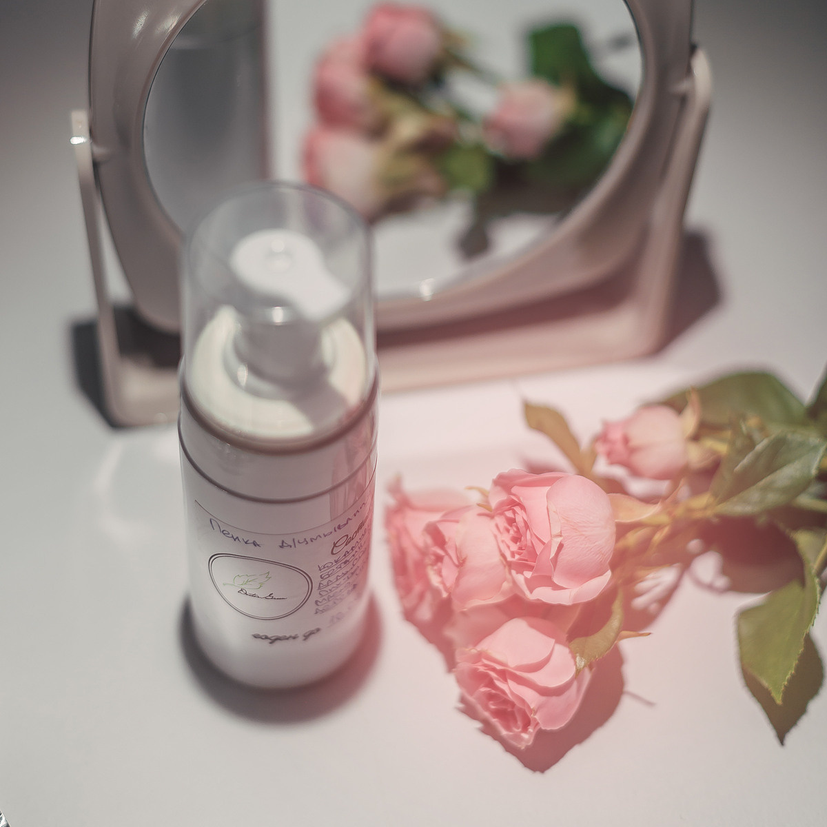 Флаконы с кремом. Косметика Dr. Green. Семейный, детский, свадебный фотограф по всей РБ Валера Михневич