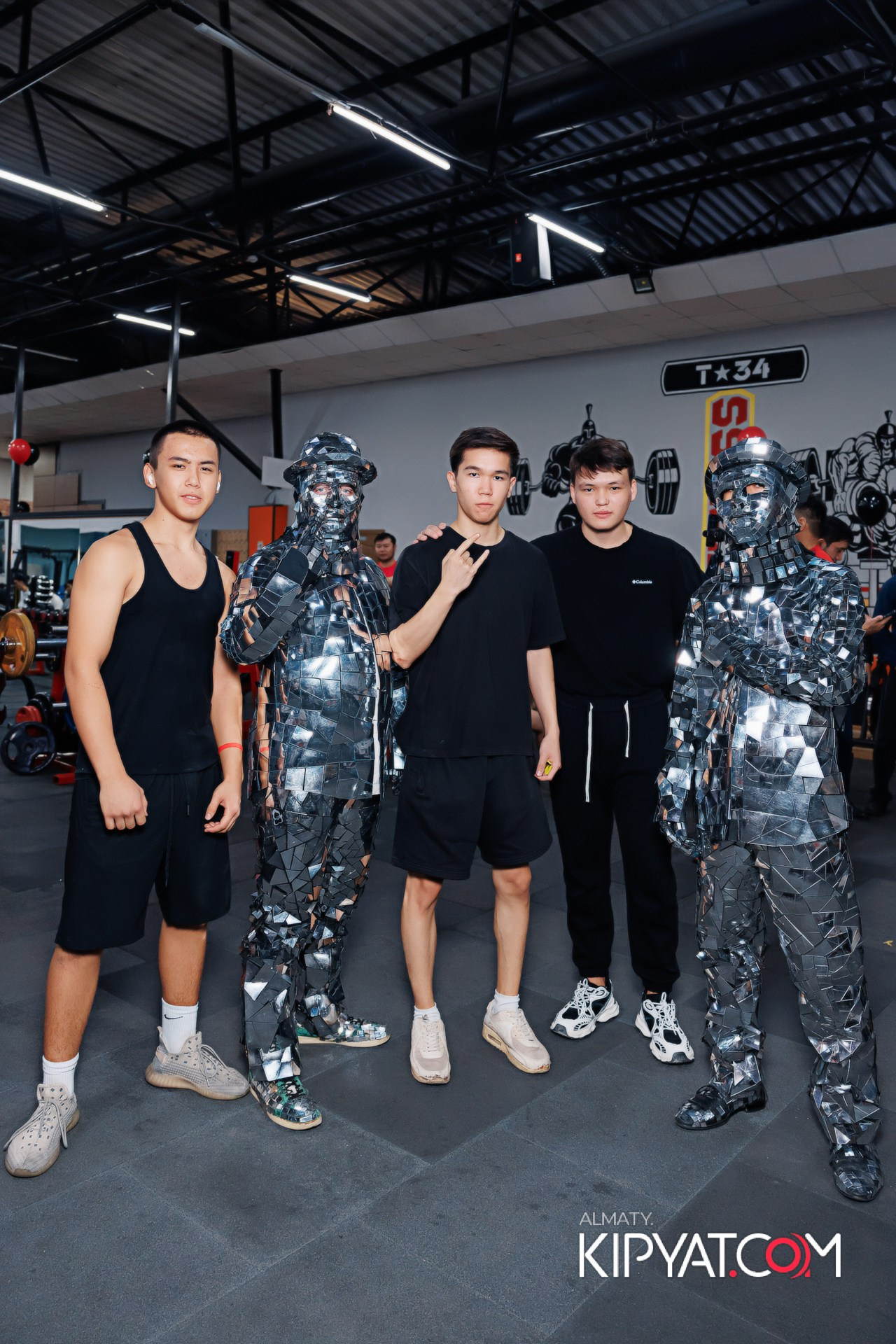 ДЕНЬ РОЖДЕНИЯ LEGION. КИПЯТКОМ АЛМАТЫ!