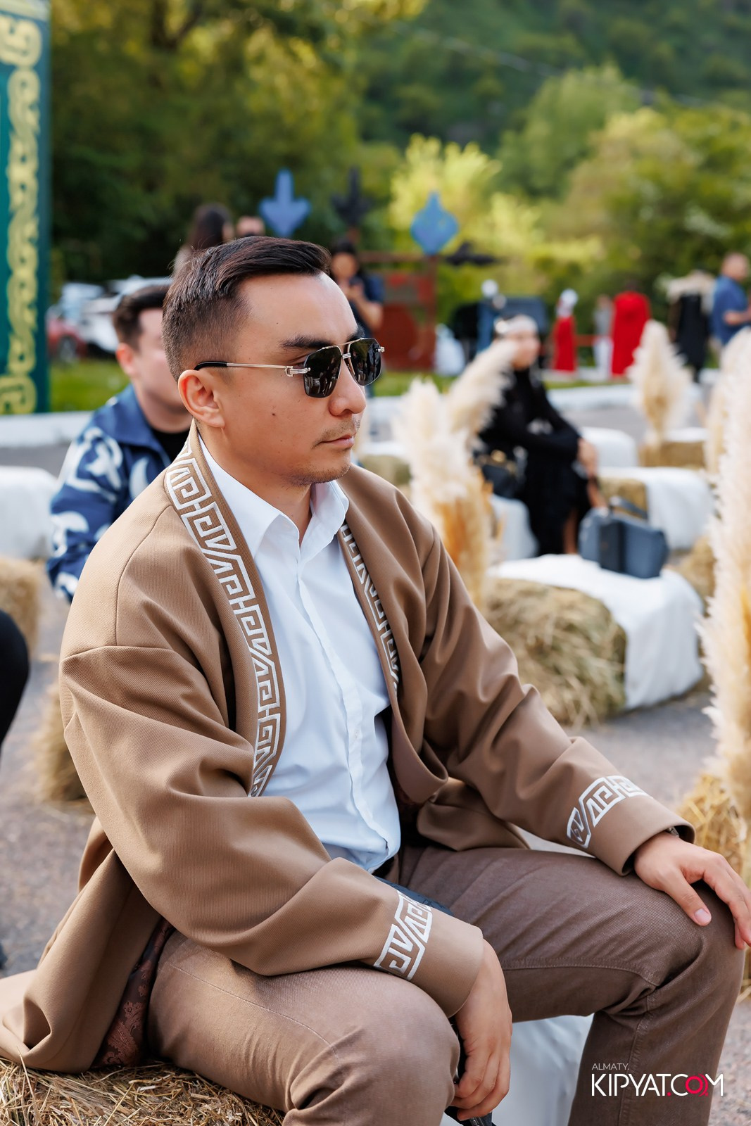 KANG REN TANG. КИПЯТКОМ АЛМАТЫ!