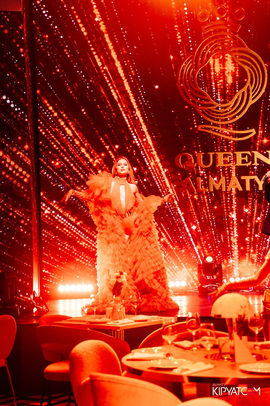 QUEEN. КИПЯТКОМ АЛМАТЫ!