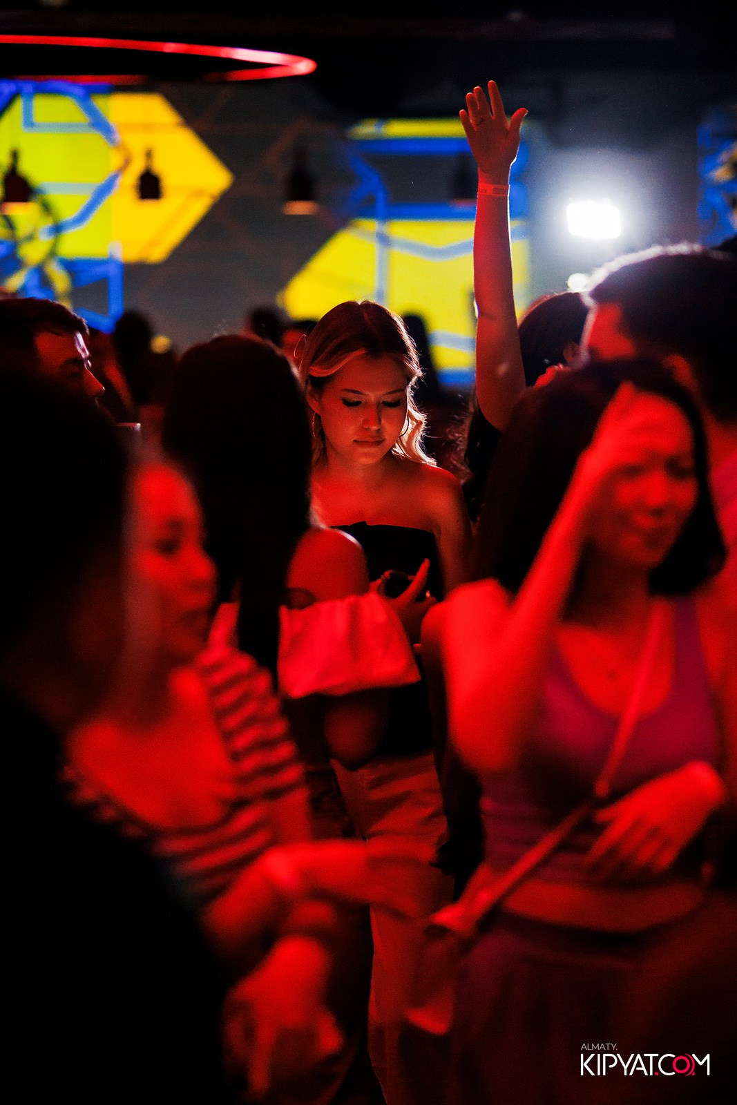 EVENT BAR. КИПЯТКОМ АЛМАТЫ!