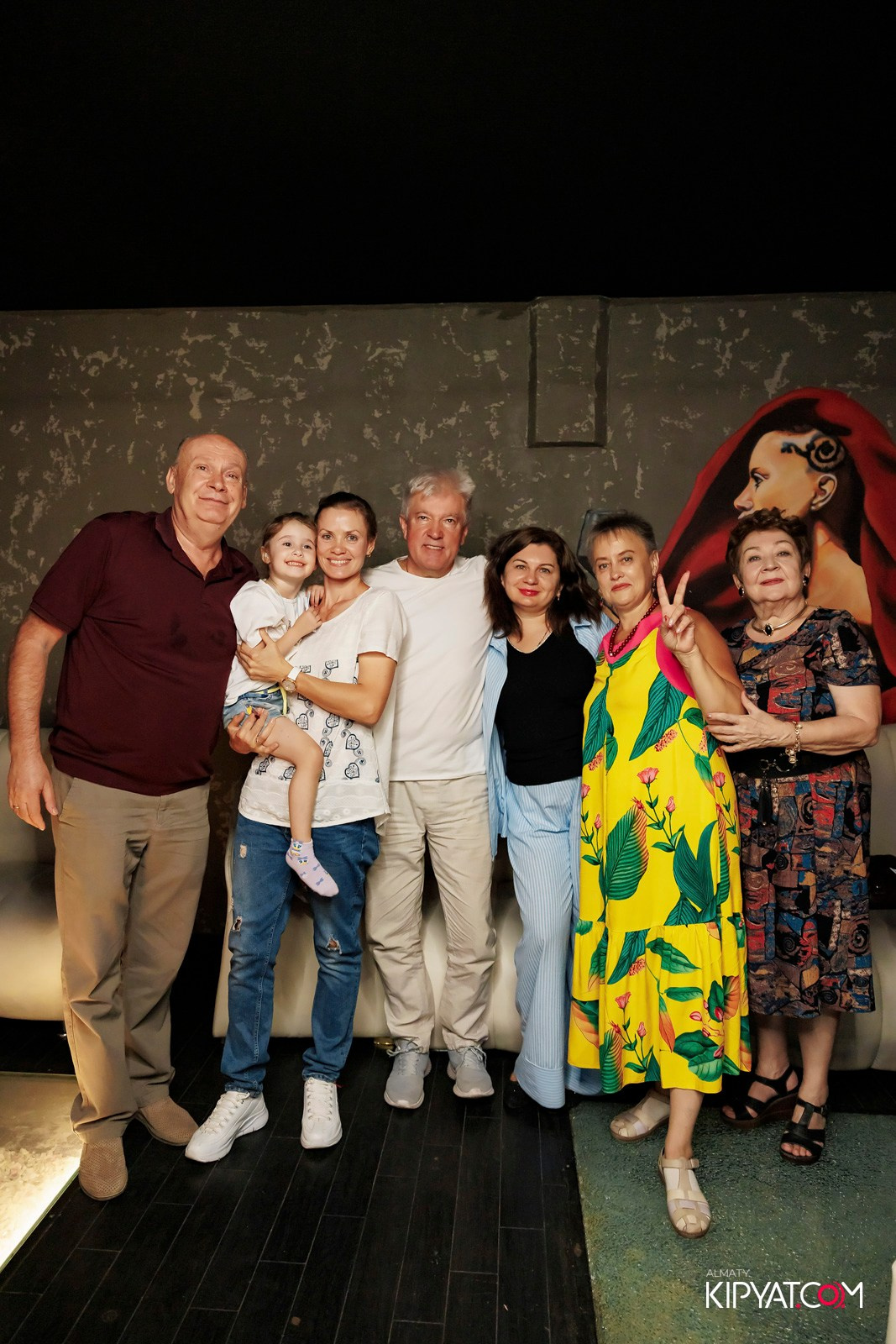 МУЗЫКАЛЬНОЕ ЛОТО В HIT RETRO. КИПЯТКОМ АЛМАТЫ!