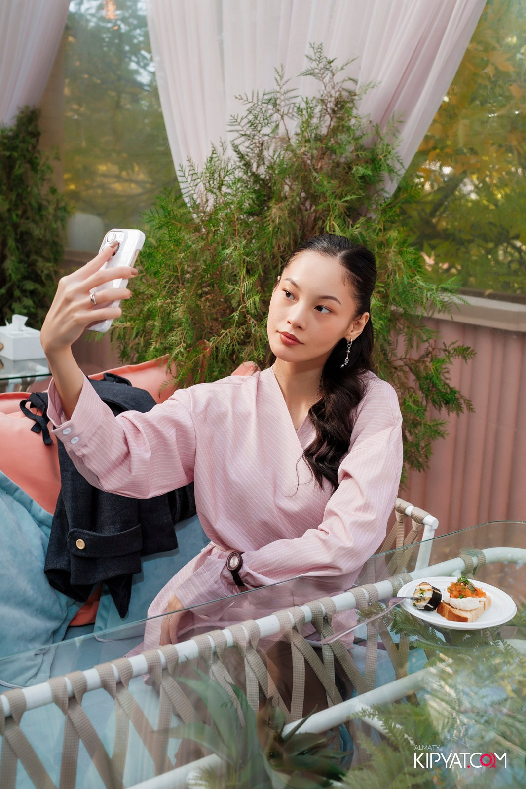 LOVA COFFEE. КИПЯТКОМ АЛМАТЫ!