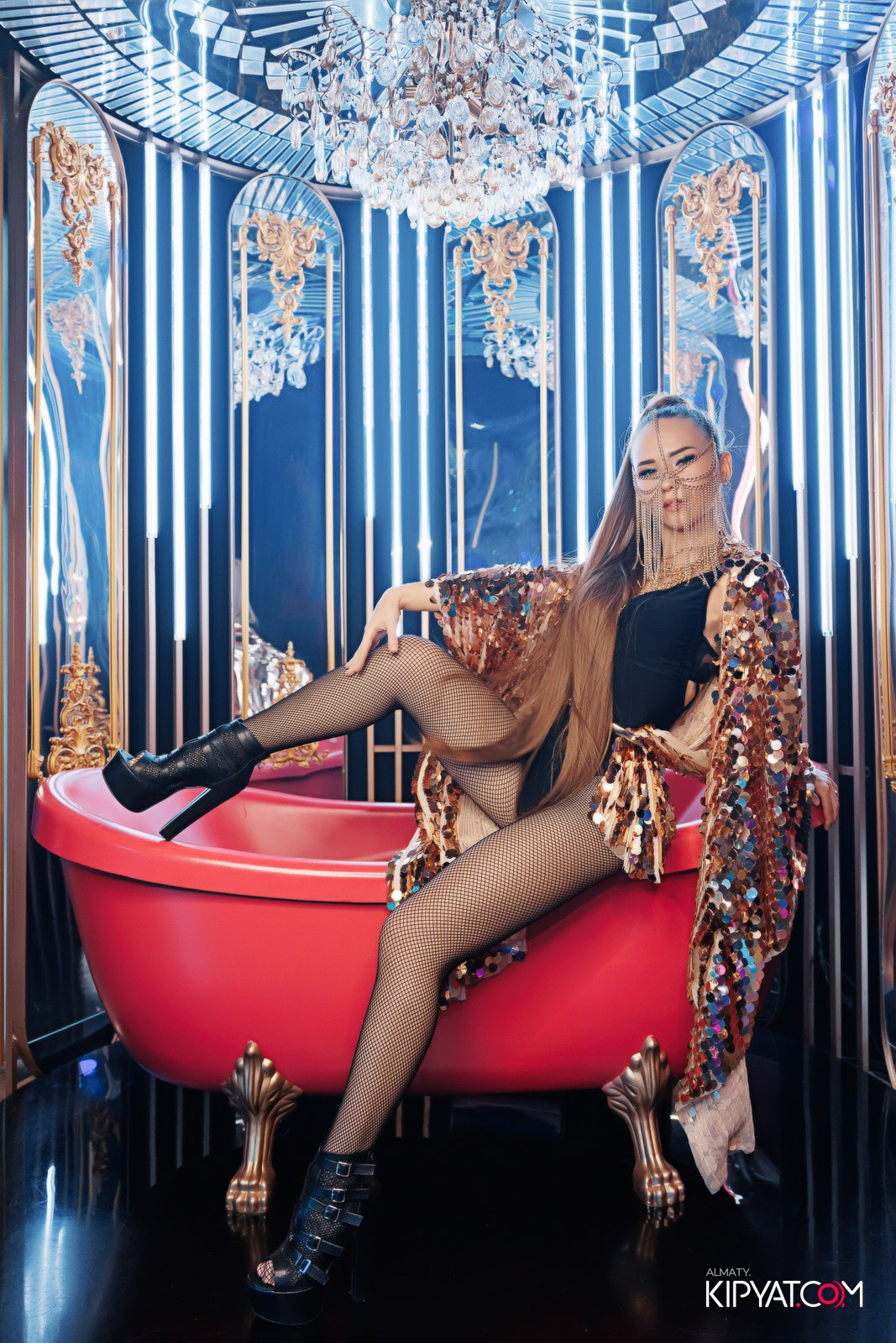 ЗАЯ, НА БИС. КИПЯТКОМ АЛМАТЫ!