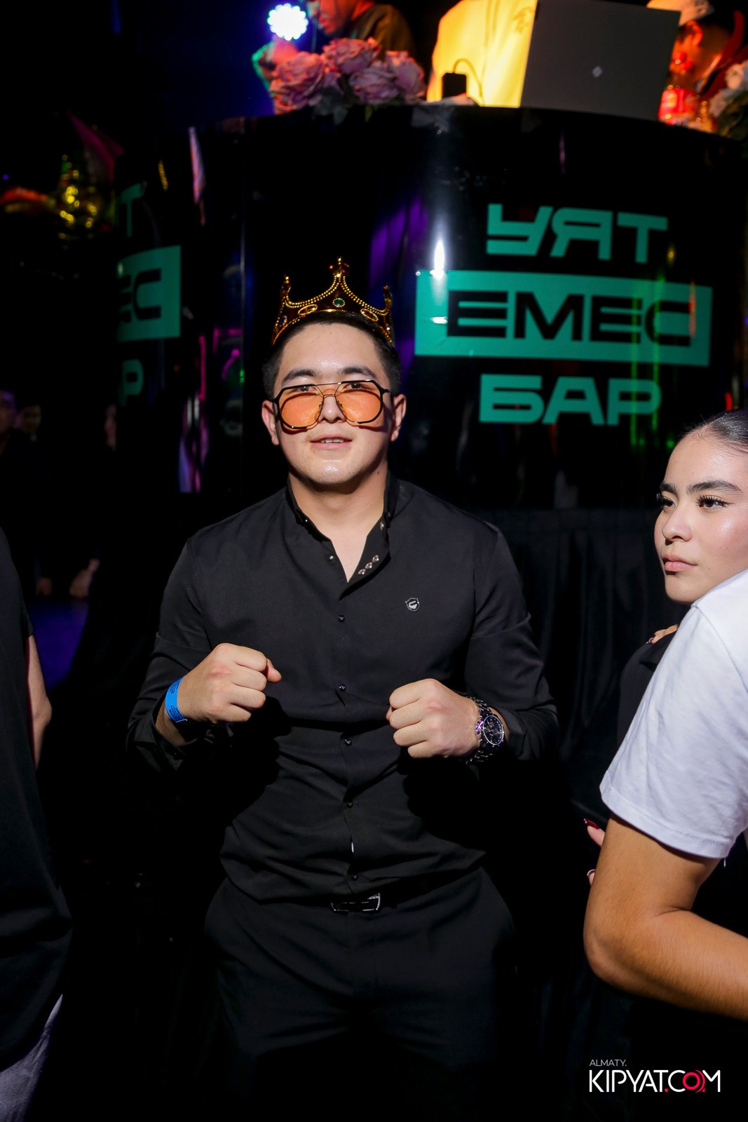 UYAT EMES BAR. КИПЯТКОМ АЛМАТЫ!