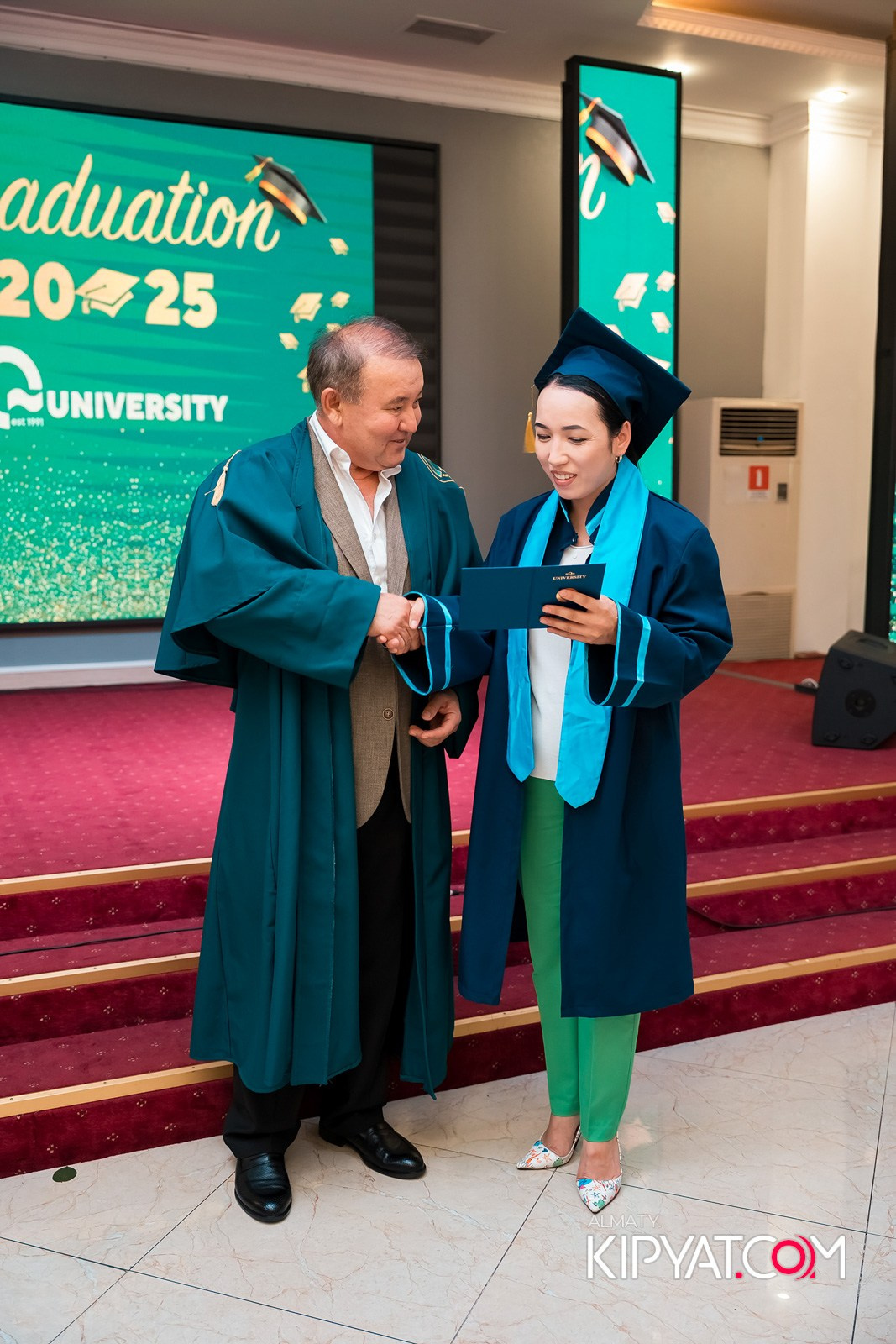 GRADUATION 2025 Q UNIVERSITY. КИПЯТКОМ АЛМАТЫ!
