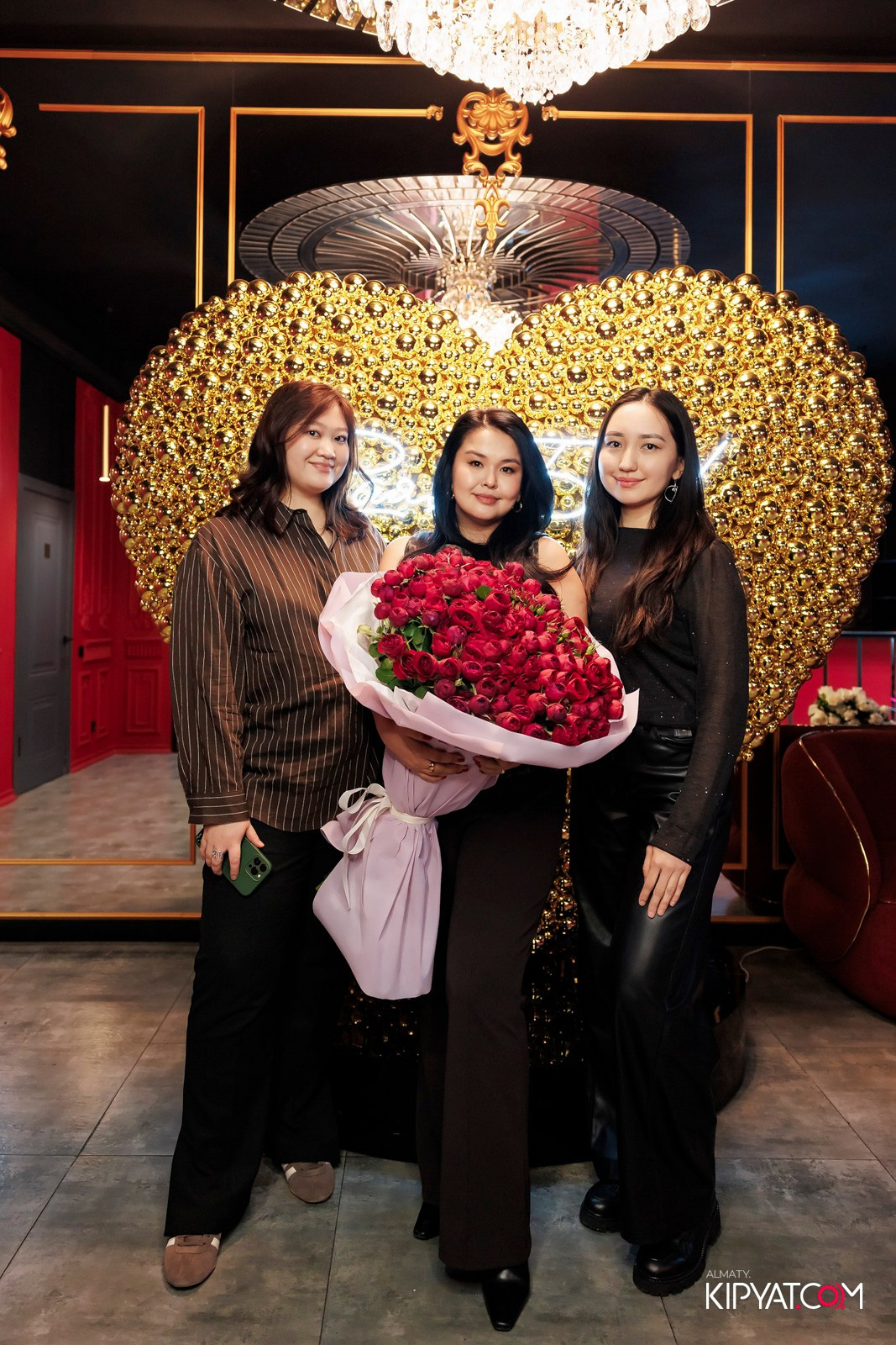 ЗАЯ, НА БИС. КИПЯТКОМ АЛМАТЫ! Фотосъемка мероприятий в Алматы