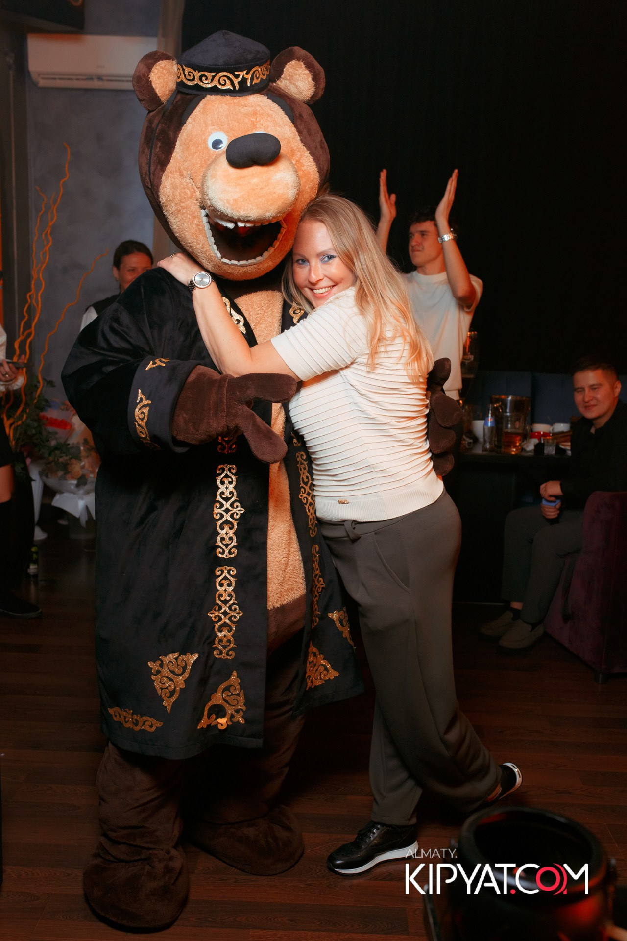 УХО И МЕДВЕДЬ НА КУРМАНГАЗЫ. КИПЯТКОМ АЛМАТЫ!