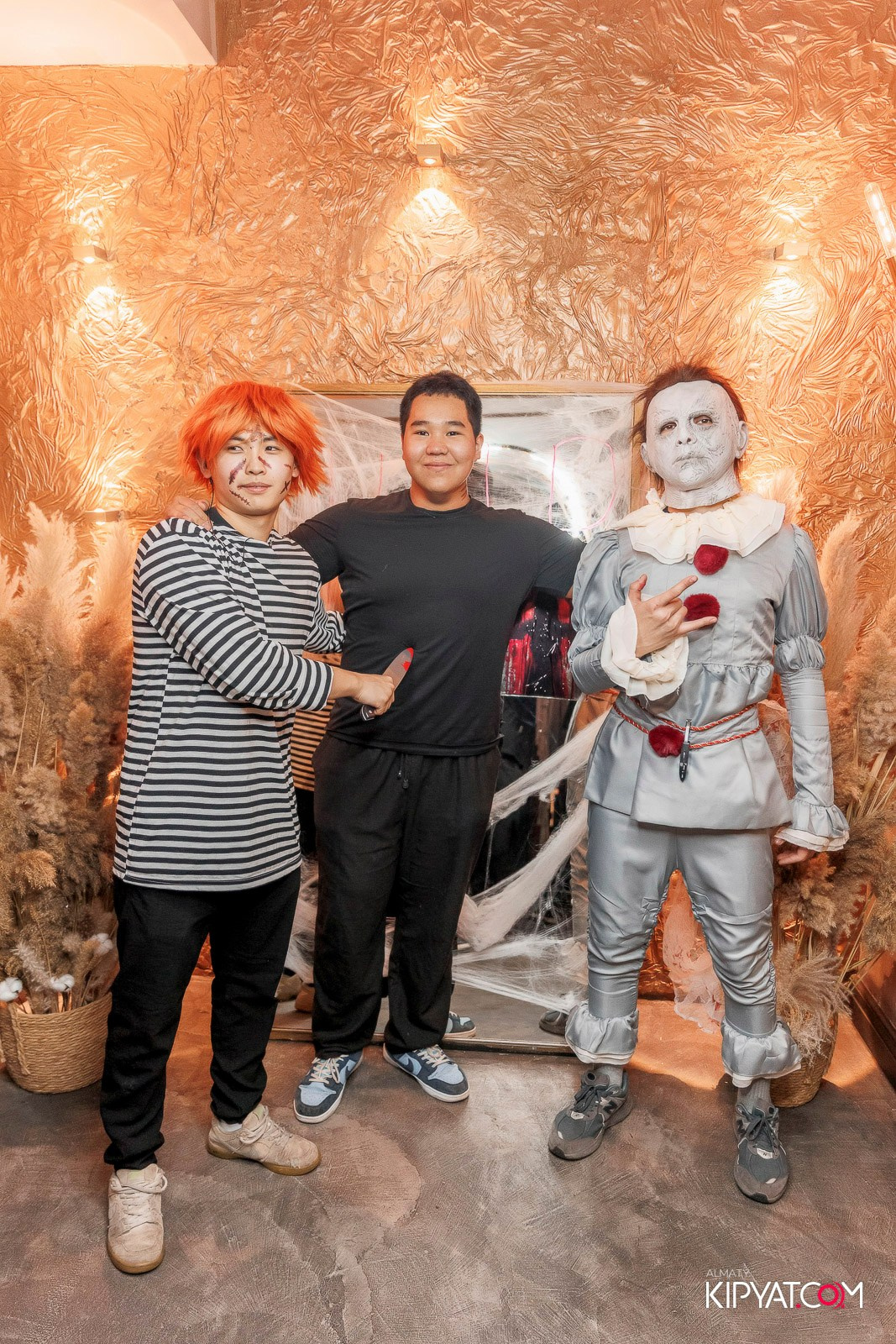 HALLOWEEN PARTY — OLOVO BAR НА ДОСТЫК. КИПЯТКОМ АЛМАТЫ!