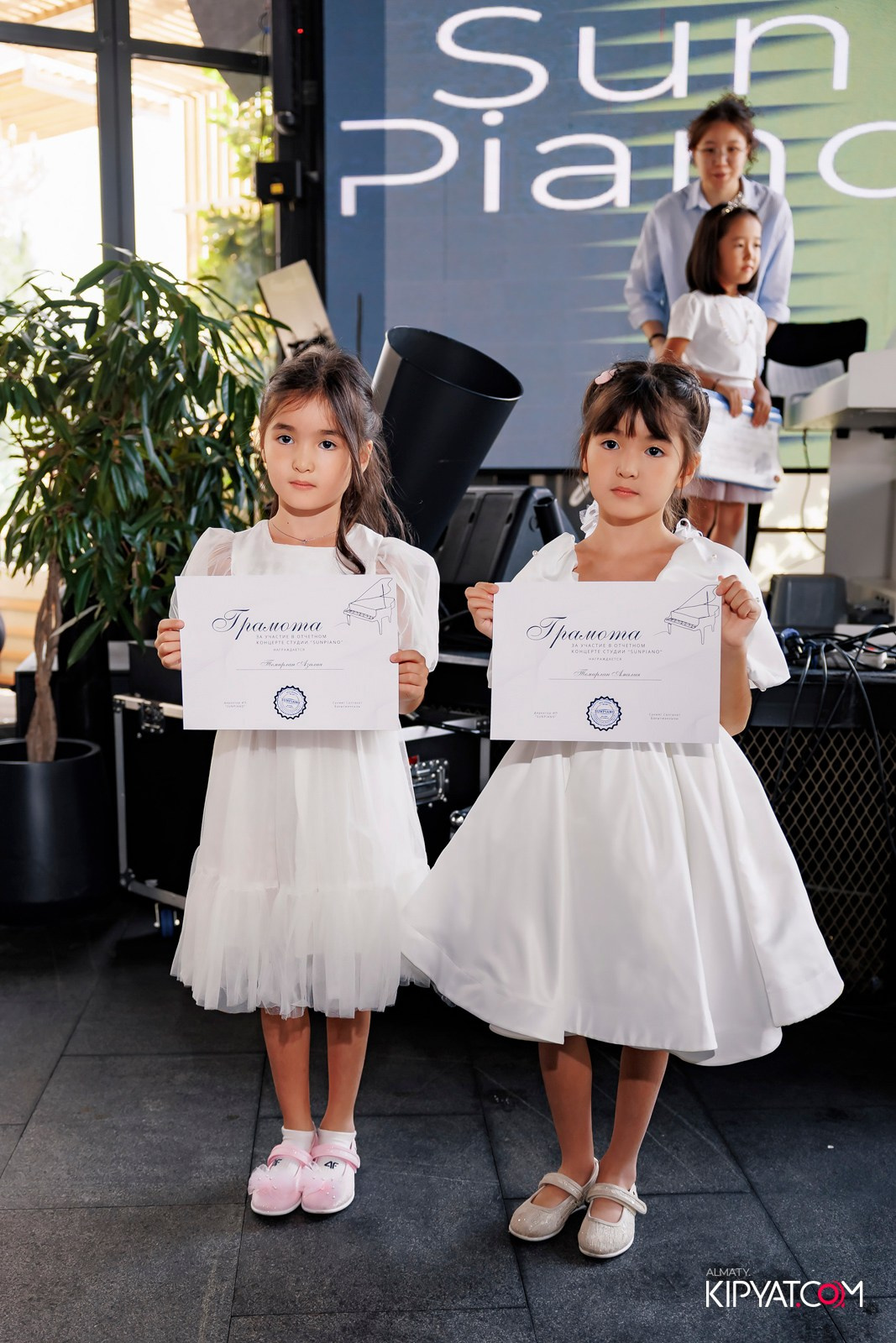 ОТЧЕТНЫЙ КОНЦЕРТ СТУДИИ «SUNPIANO». КИПЯТКОМ АЛМАТЫ!