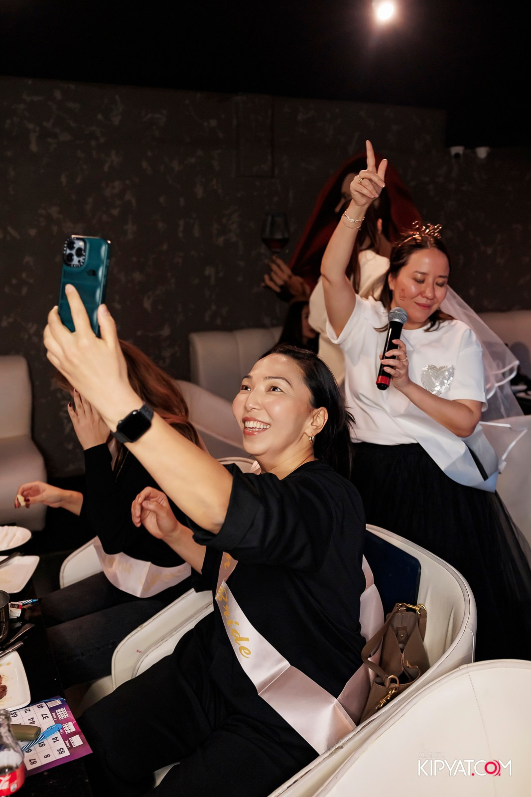 МУЗЫКАЛЬНОЕ ЛОТО В HIT RETRO. КИПЯТКОМ АЛМАТЫ!