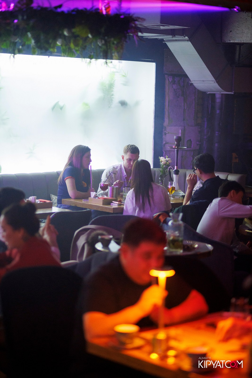 OLOVO BAR НА САТПАЕВА. КИПЯТКОМ АЛМАТЫ! Фотосъемка мероприятий в Алматы