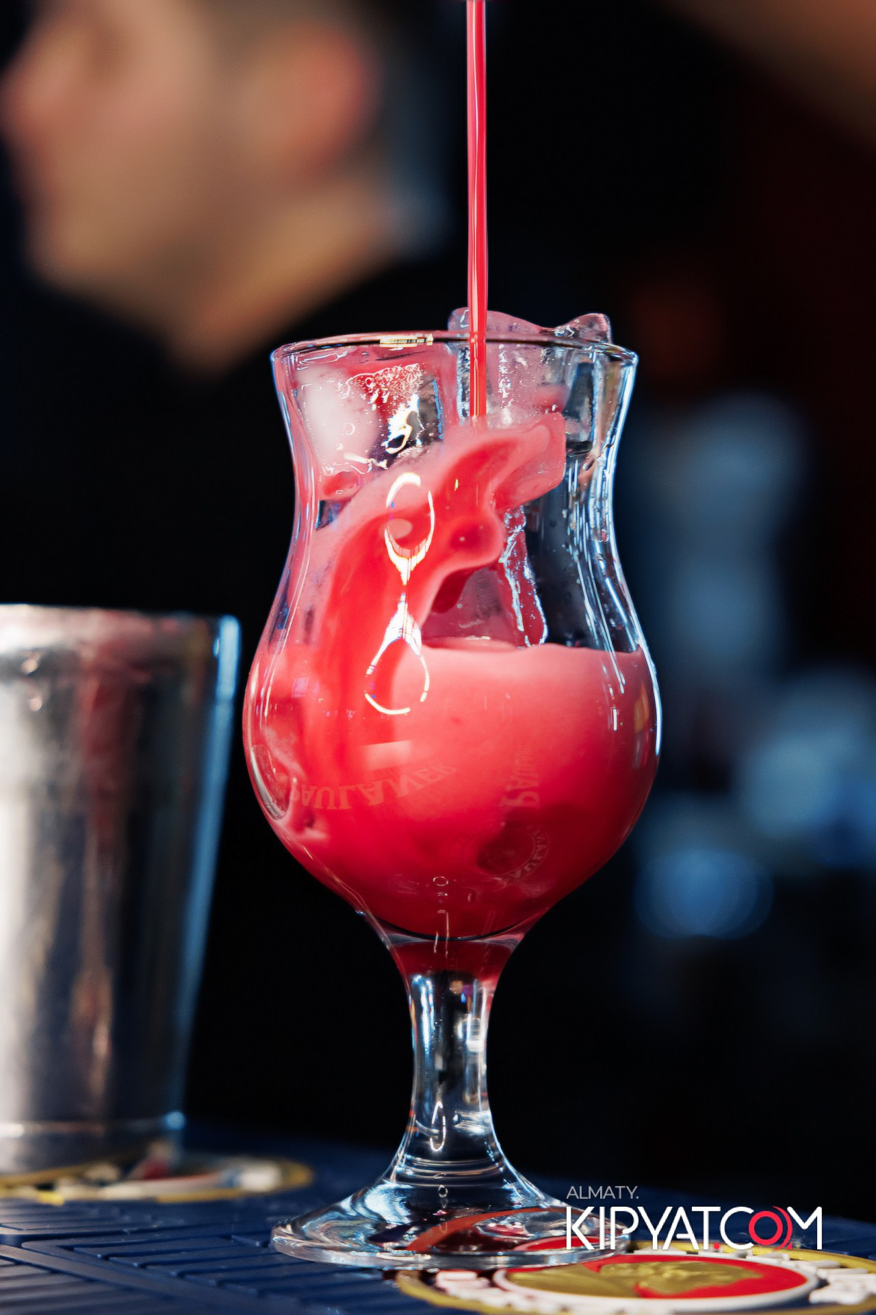 ЗАЯ, НА БИС. КИПЯТКОМ АЛМАТЫ!