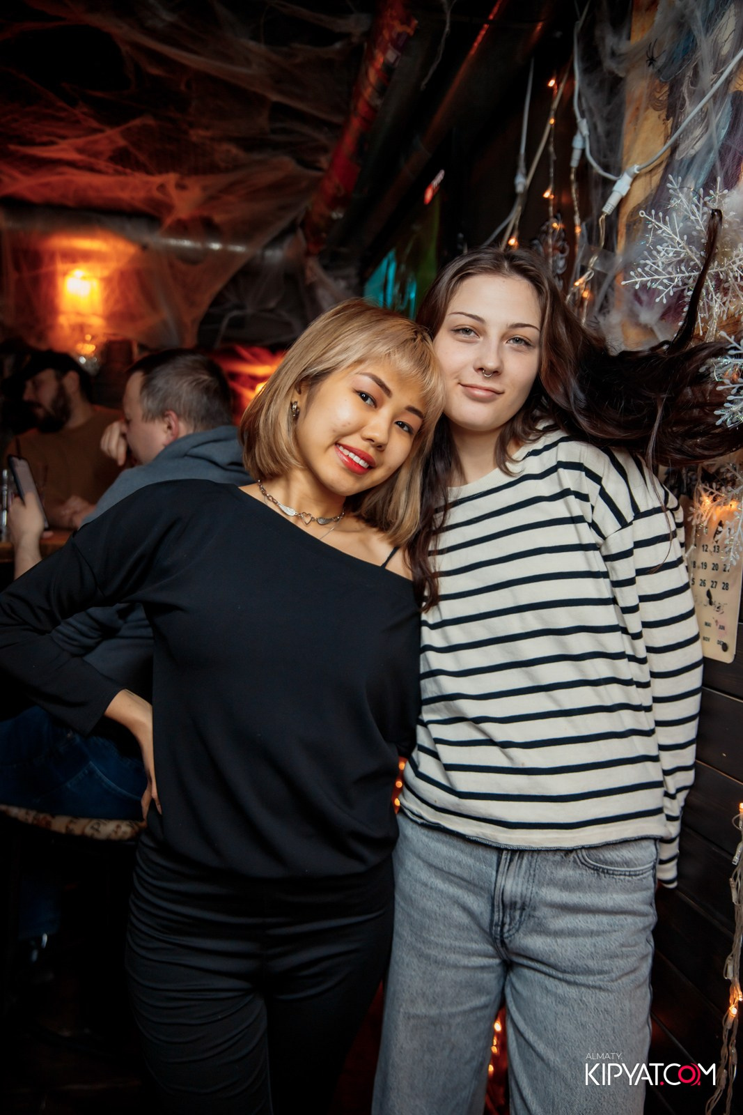 VICTORY PUB. КИПЯТКОМ АЛМАТЫ!