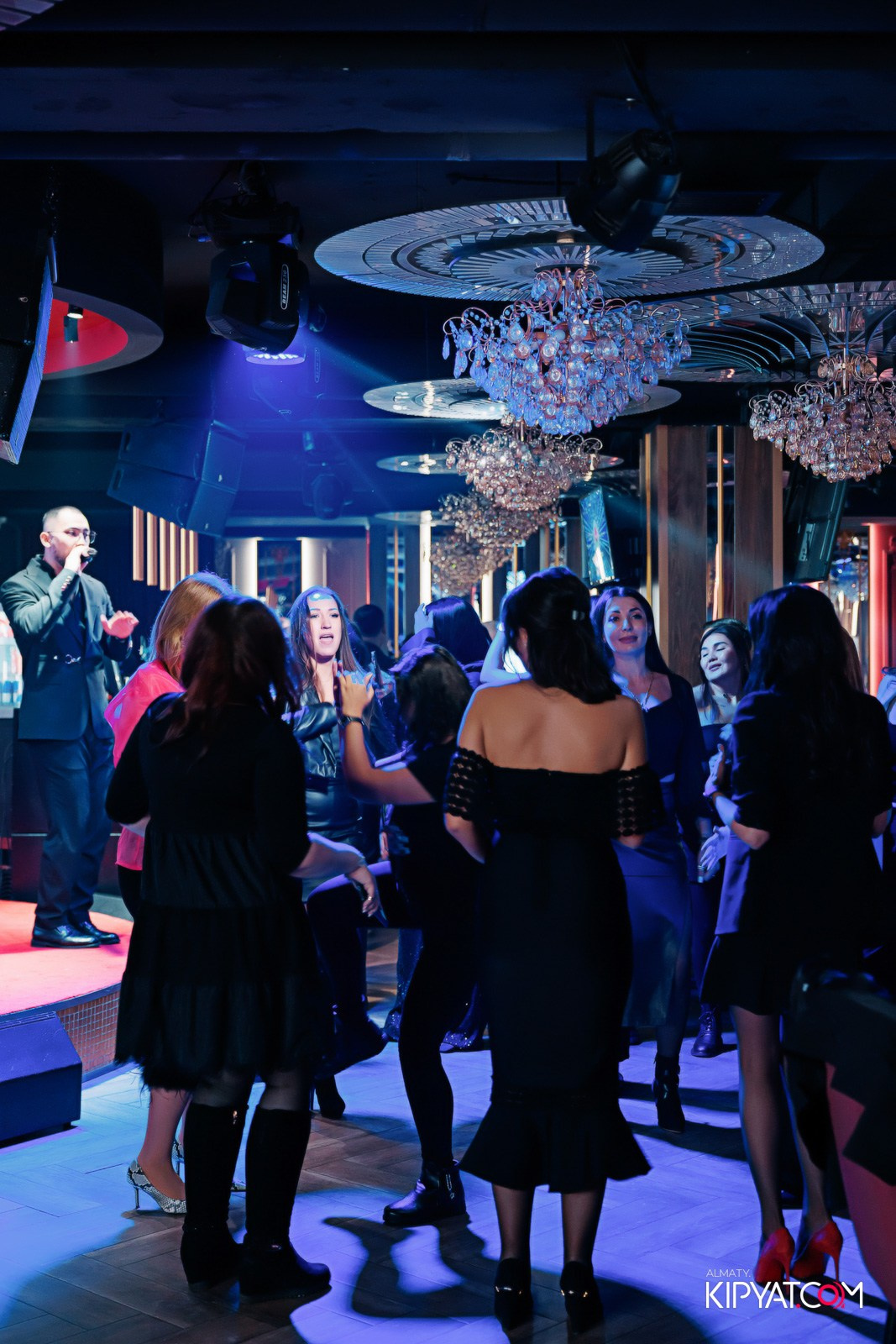 ЗАЯ, НА БИС. КИПЯТКОМ АЛМАТЫ!