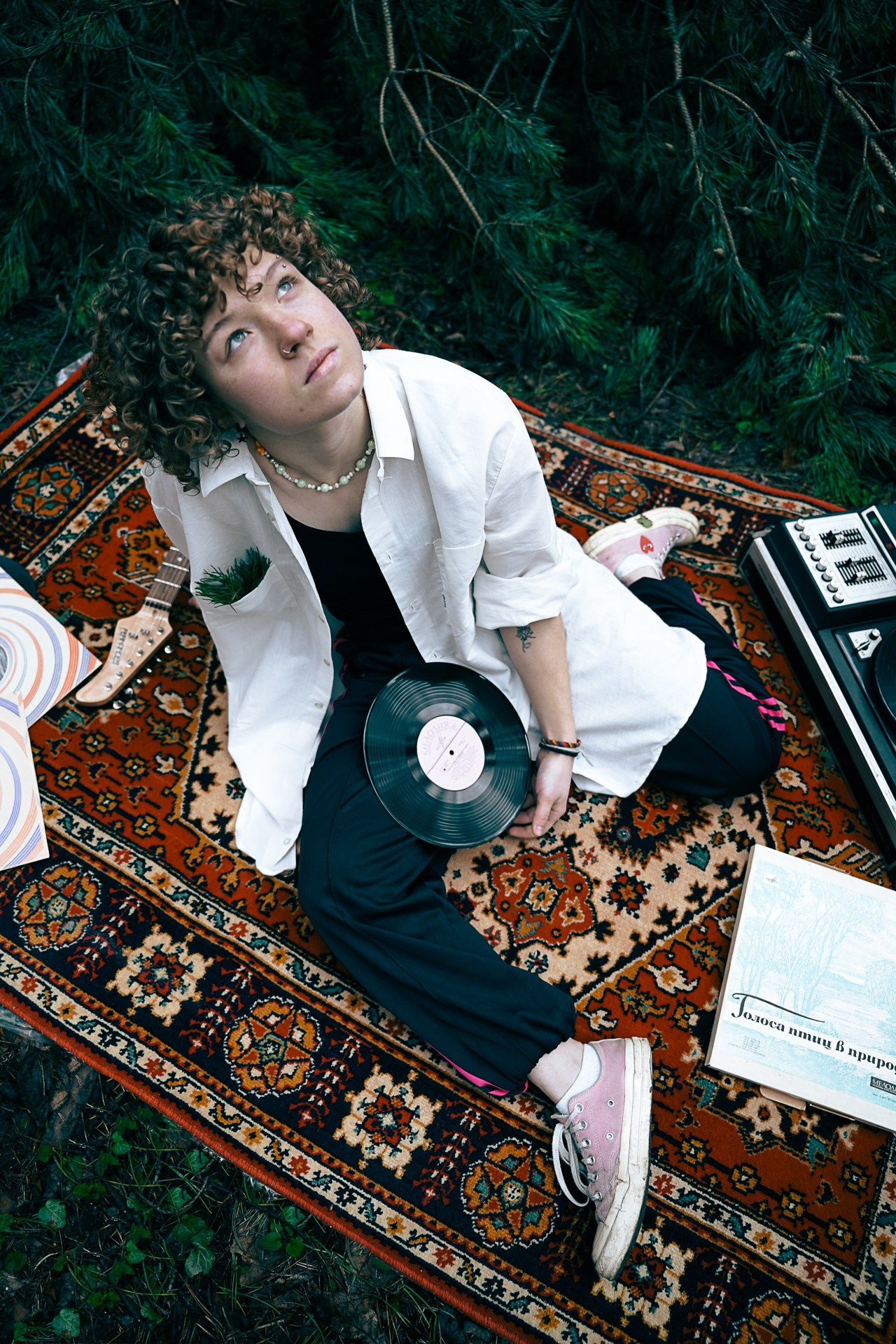 В кадре: Разбитая ваза. Объективно. Показываю жизнь через свои кадры