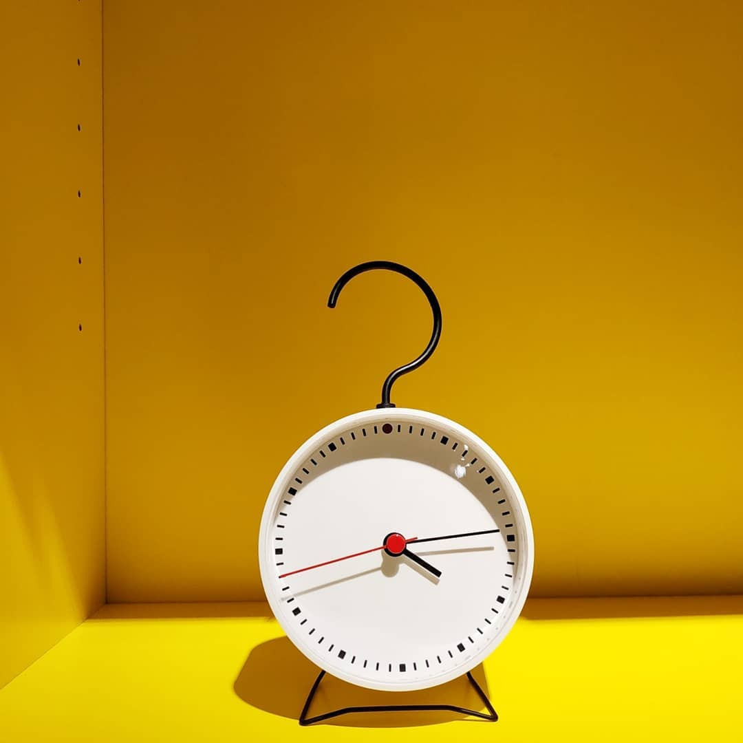 Free art. Interior & architecture photographer