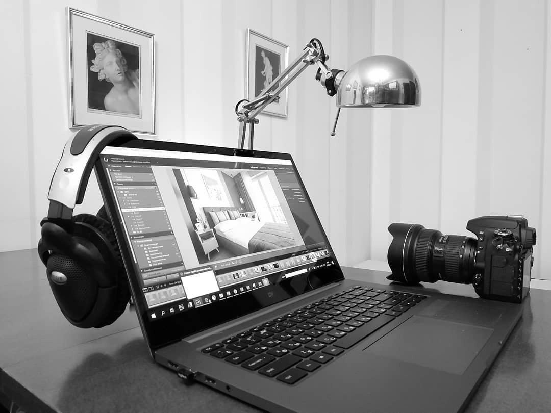 Free art. Interior & architecture photographer