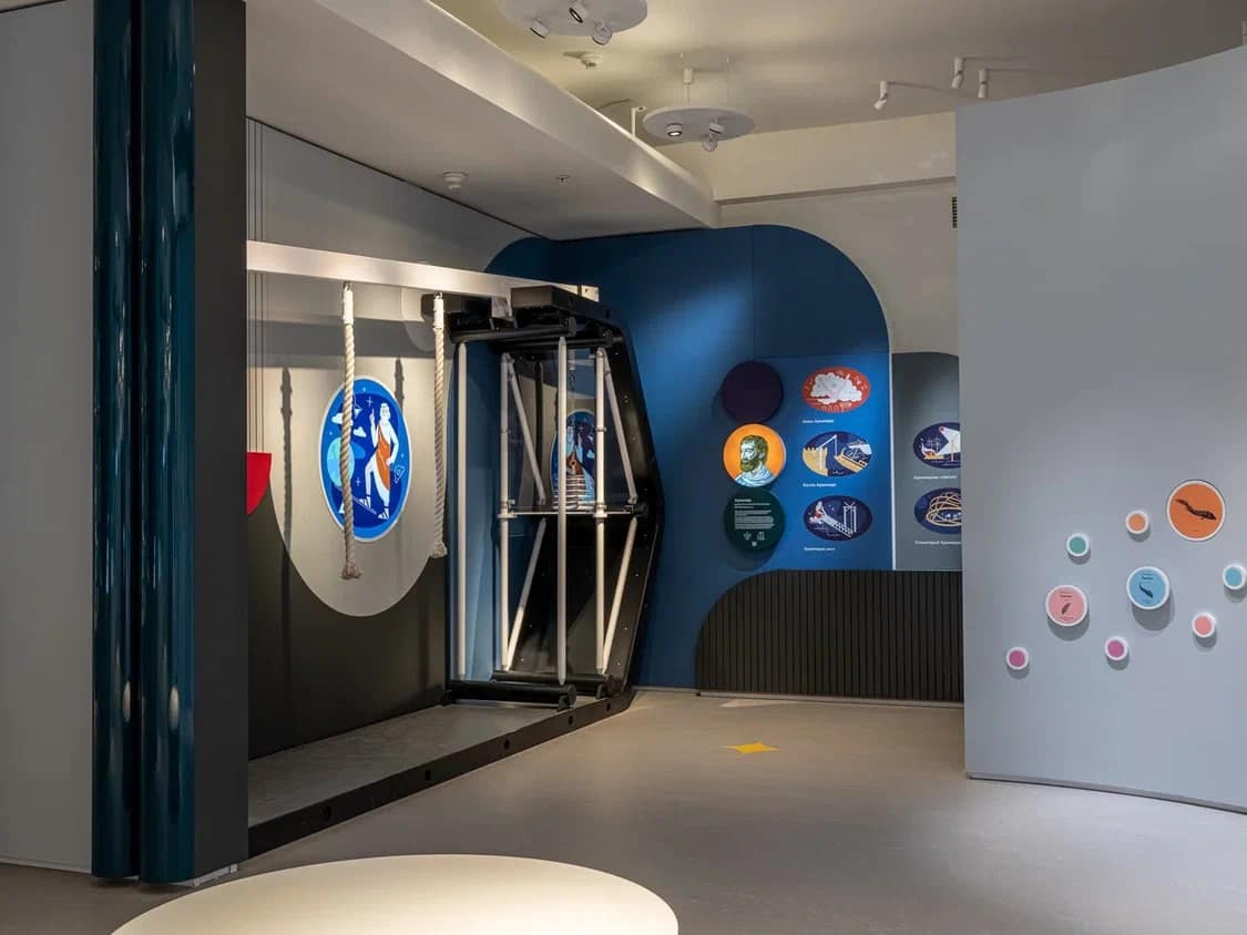 Лунарий, Москва 2022 Архитектор Юлия Наполова. Фотограф Василий Буланов