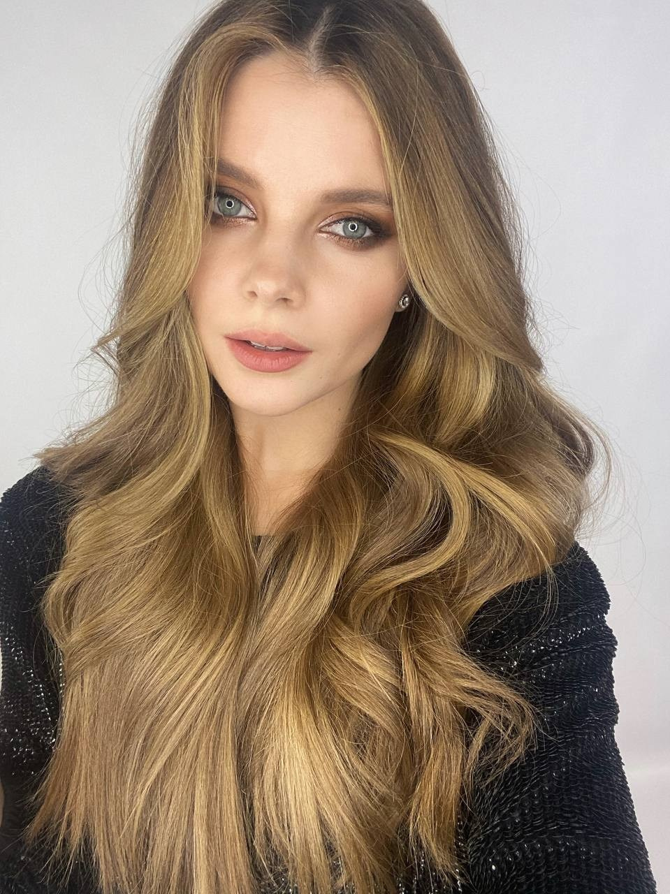 Услуги стилиста. Салон красоты Праvда в Москве