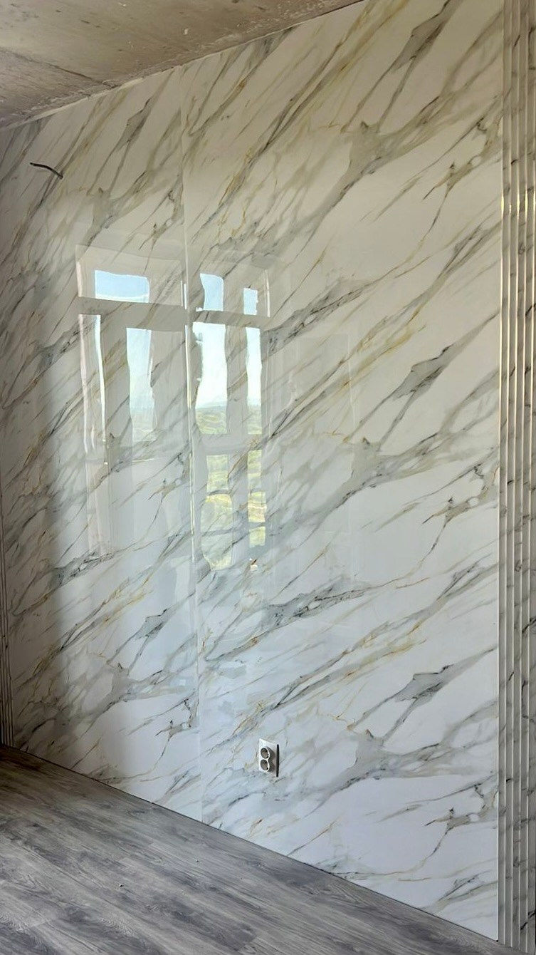 Фото в интерьере. Бамбуковые панели и Гибкий мрамор. Импортер #1 по всей РФ