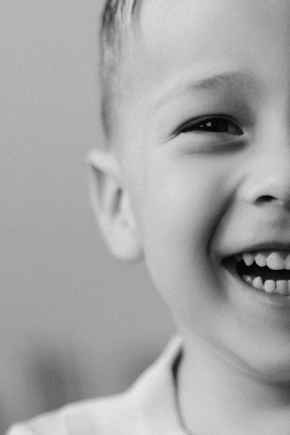 Под светом лампы. Фотограф в Белгороде Анастасия Веленгурская