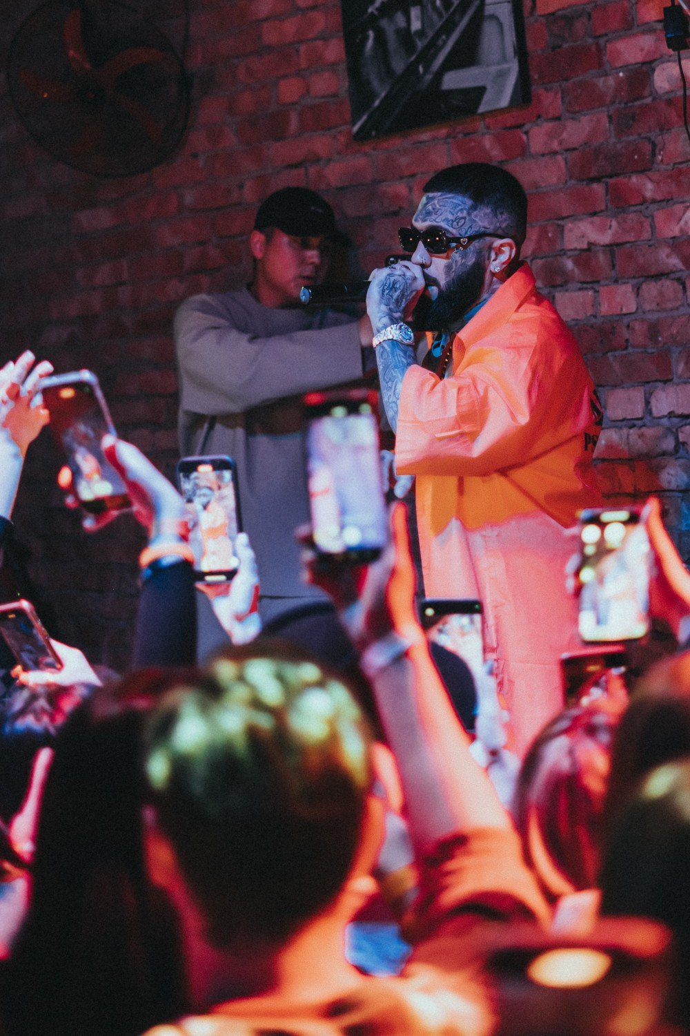 Gunwest. Профессиональный фотограф в городе Астана Копанев Данил