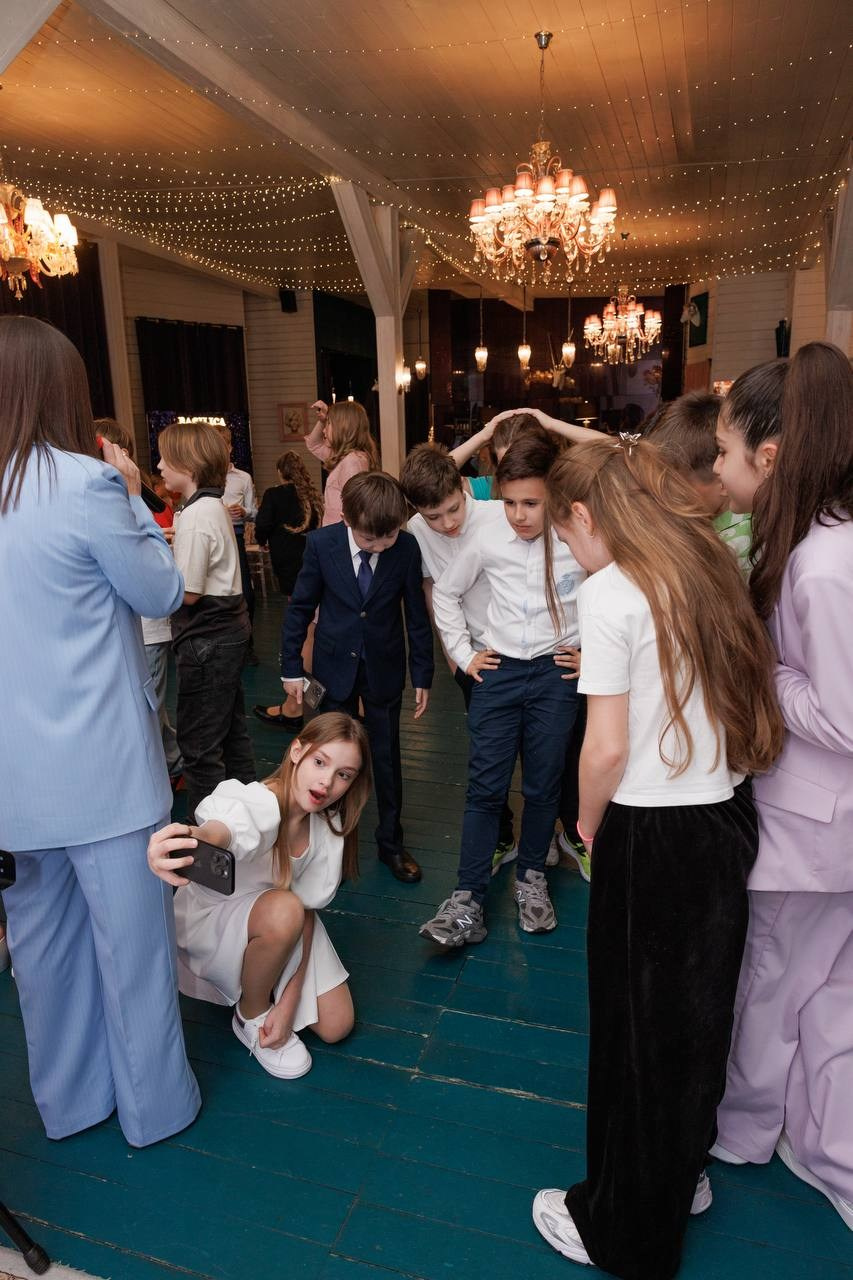 Выпускной 4 класс. Ведущий на свадьбу юбилей корпоратив в Москве и МО Светлана Винокурова