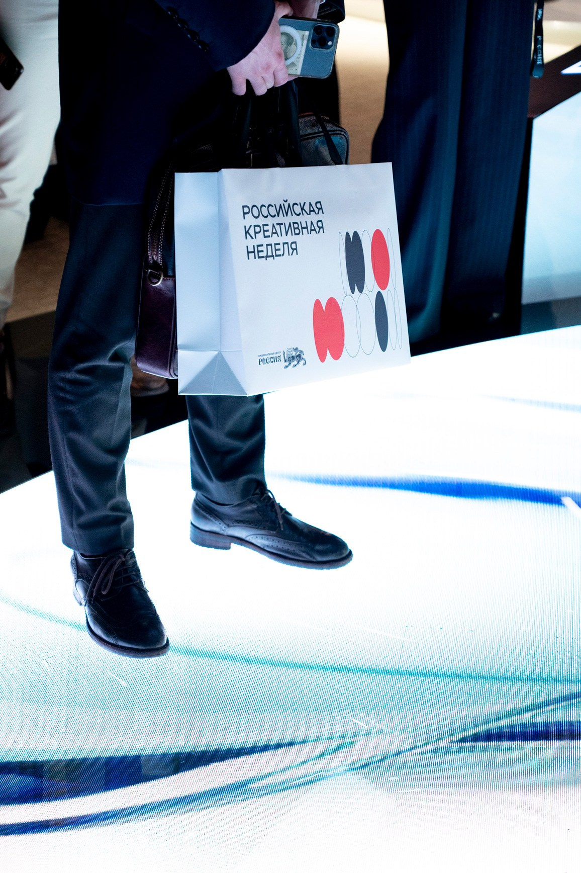 Российская креативная неделя. Фотограф для бизнеса Антон Горин