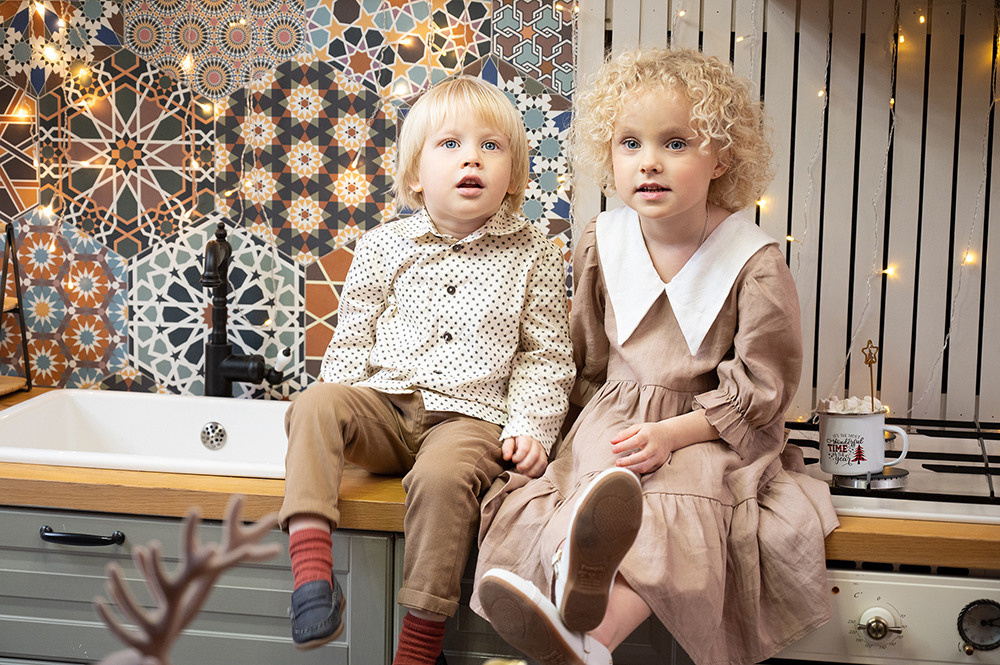 Новогодняя фотосессия семейная. Семейный и детский фотограф в детских садах и школах