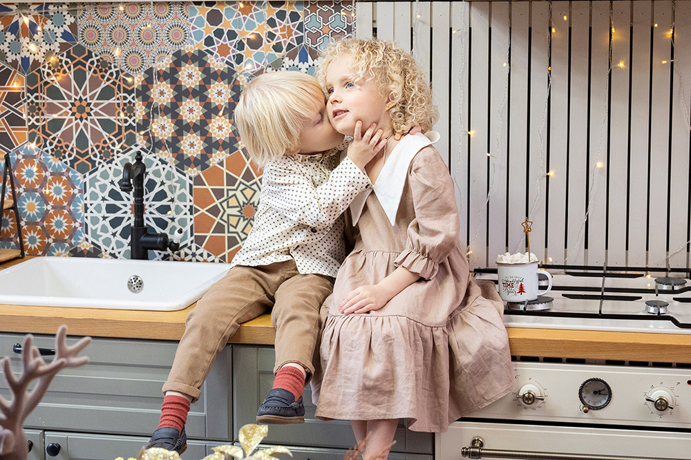 Новогодняя фотосессия семейная. Семейный и детский фотограф в детских садах и школах