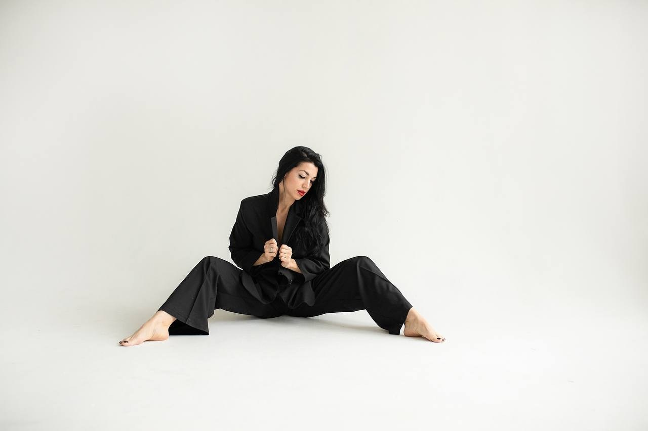 Женский портрет на циклораме и в студии. Фотограф Москва