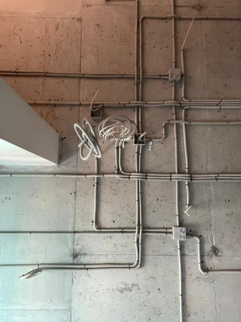 Черновые электромонтажныеработы. Мамонт