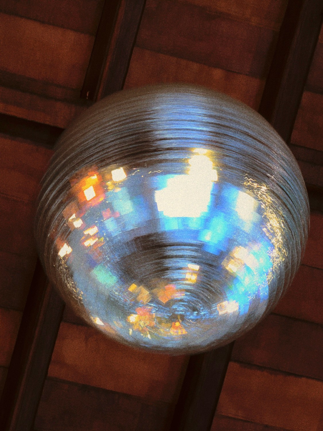 Современная концептуальная фотография о теле, уязвимости и идентичности. Визуальная практика на стиле честности, пост-иронии и искусства.Рекламная фотография, Концептуальная фотография, Современный художник, Психология, Коммерческий фотограф, Репортажный фотограф, Стрит фотография, Арт, Сюрреализм, Мобильная фотография, Снято на айфон, Дима Бурза