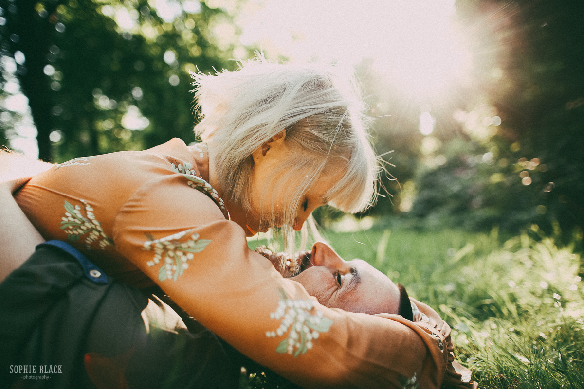 За два часа до начала лета. Соня Черных (sophieblack)