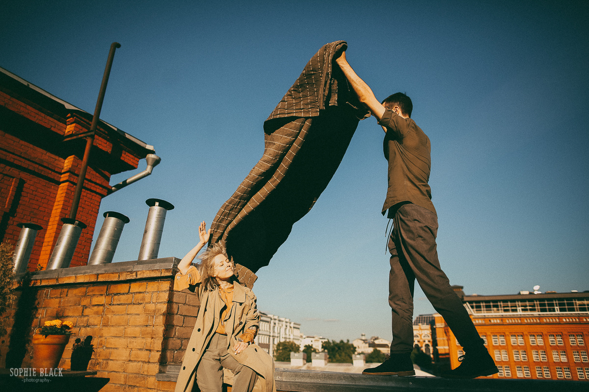 За два часа до начала лета. Соня Черных (sophieblack)