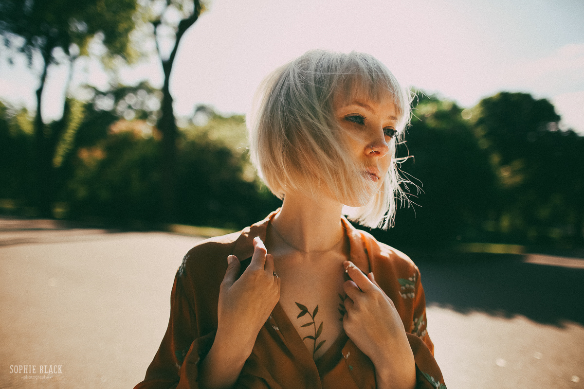 За два часа до начала лета. Соня Черных (sophieblack)