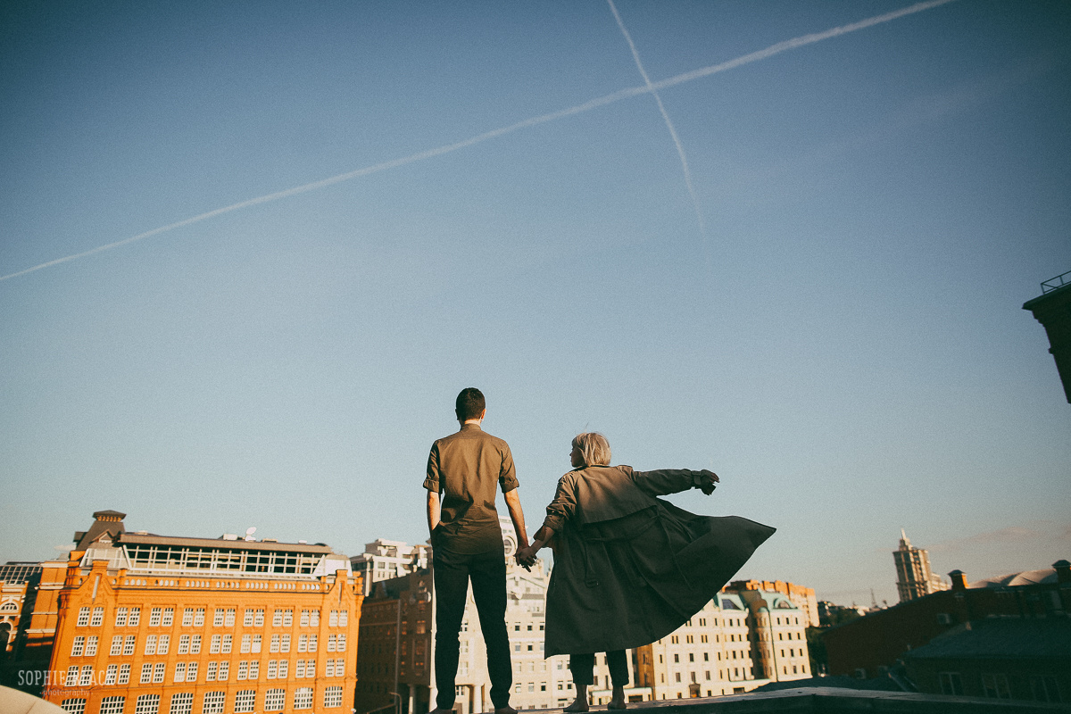 За два часа до начала лета. Соня Черных (sophieblack)