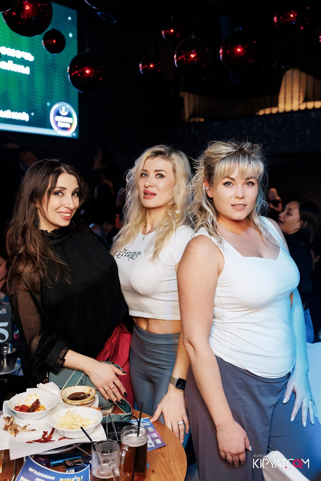 МУЗЫКАЛЬНОЕ ЛОТО В HIT RETRO. КИПЯТКОМ АЛМАТЫ! Фотосъемка мероприятий в Алматы