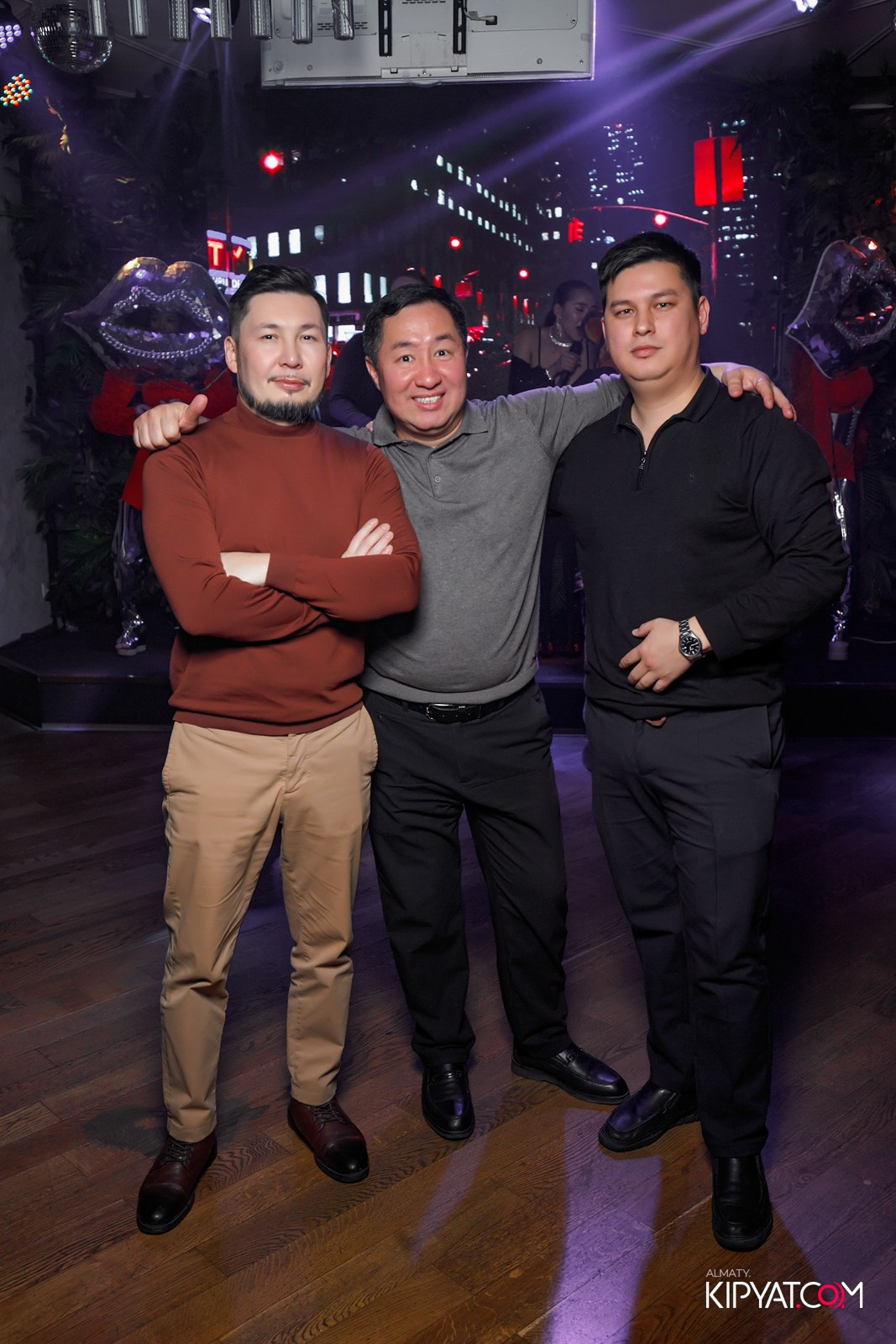 УХО И МЕДВЕДЬ НА КУРМАНГАЗЫ. КИПЯТКОМ АЛМАТЫ!