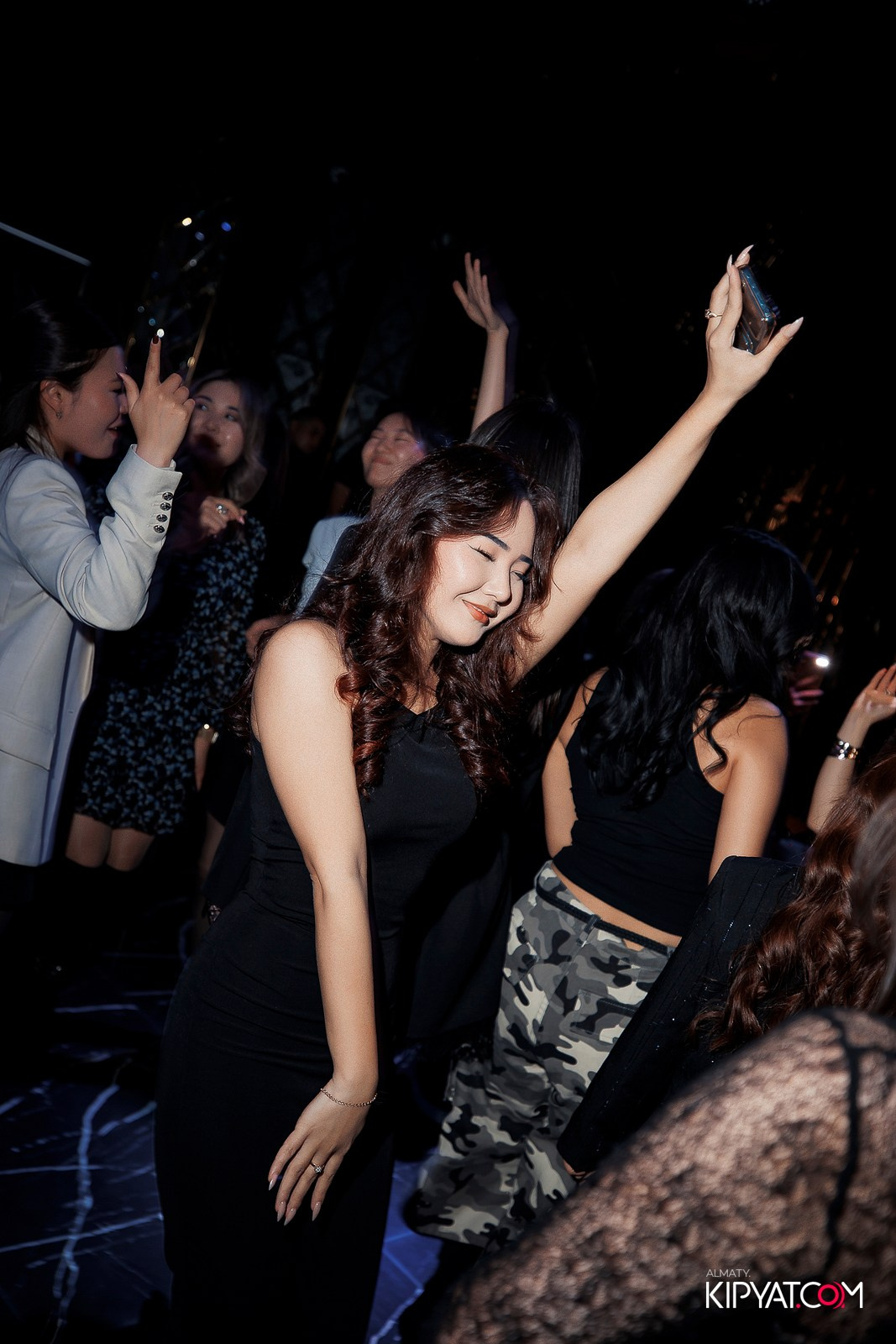 MOOD KARAOKE & TERRACE. КИПЯТКОМ АЛМАТЫ! Фотосъемка мероприятий в Алматы